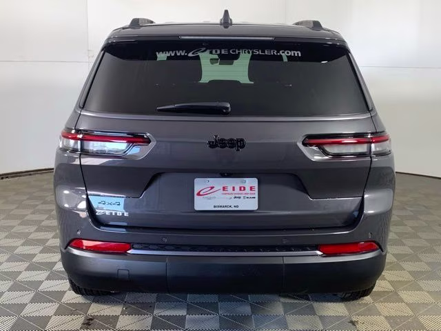 2026 Baltic Gray Metallic Clearcoat Jeep Grand Cherokee L Altitude 4X4 SUV