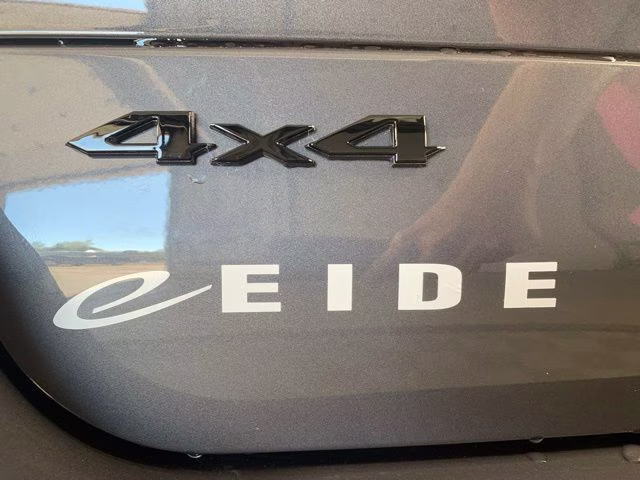 2026 Baltic Gray Metallic Clearcoat Jeep Grand Cherokee L Altitude 4X4 SUV