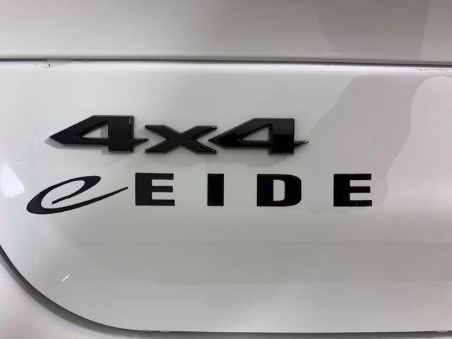 2026 Bright White Clearcoat Jeep Grand Cherokee L Altitude 4X4 SUV