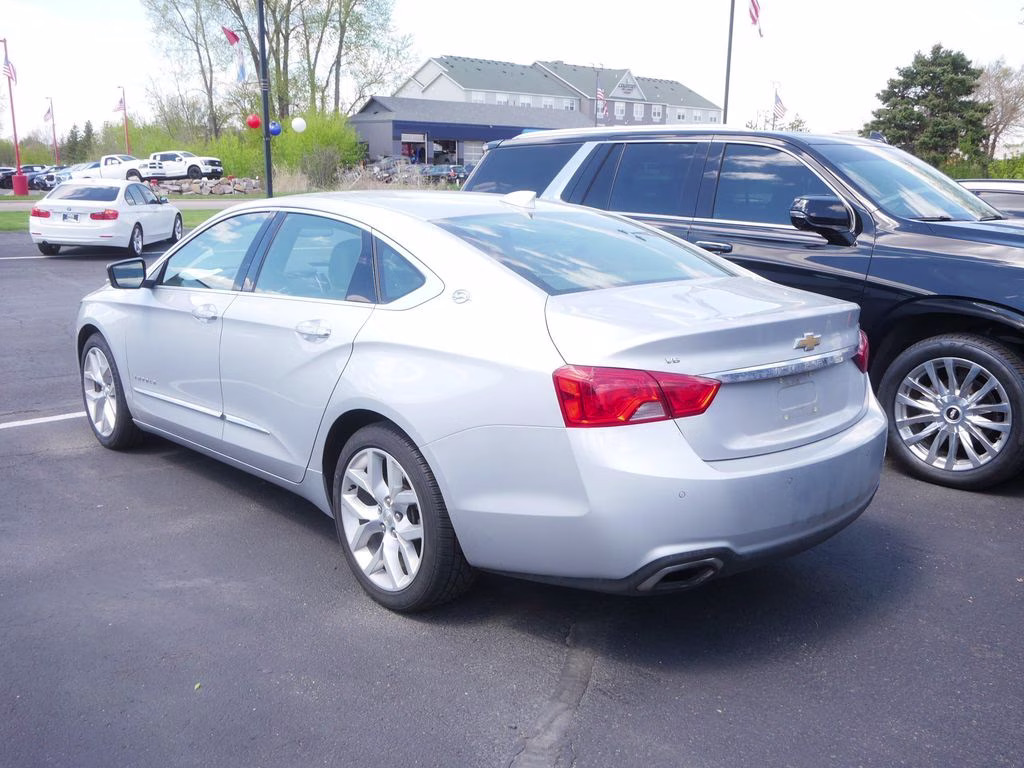 2017 Silver Ice Metallic Chevrolet Impala Premier FWD Sedan