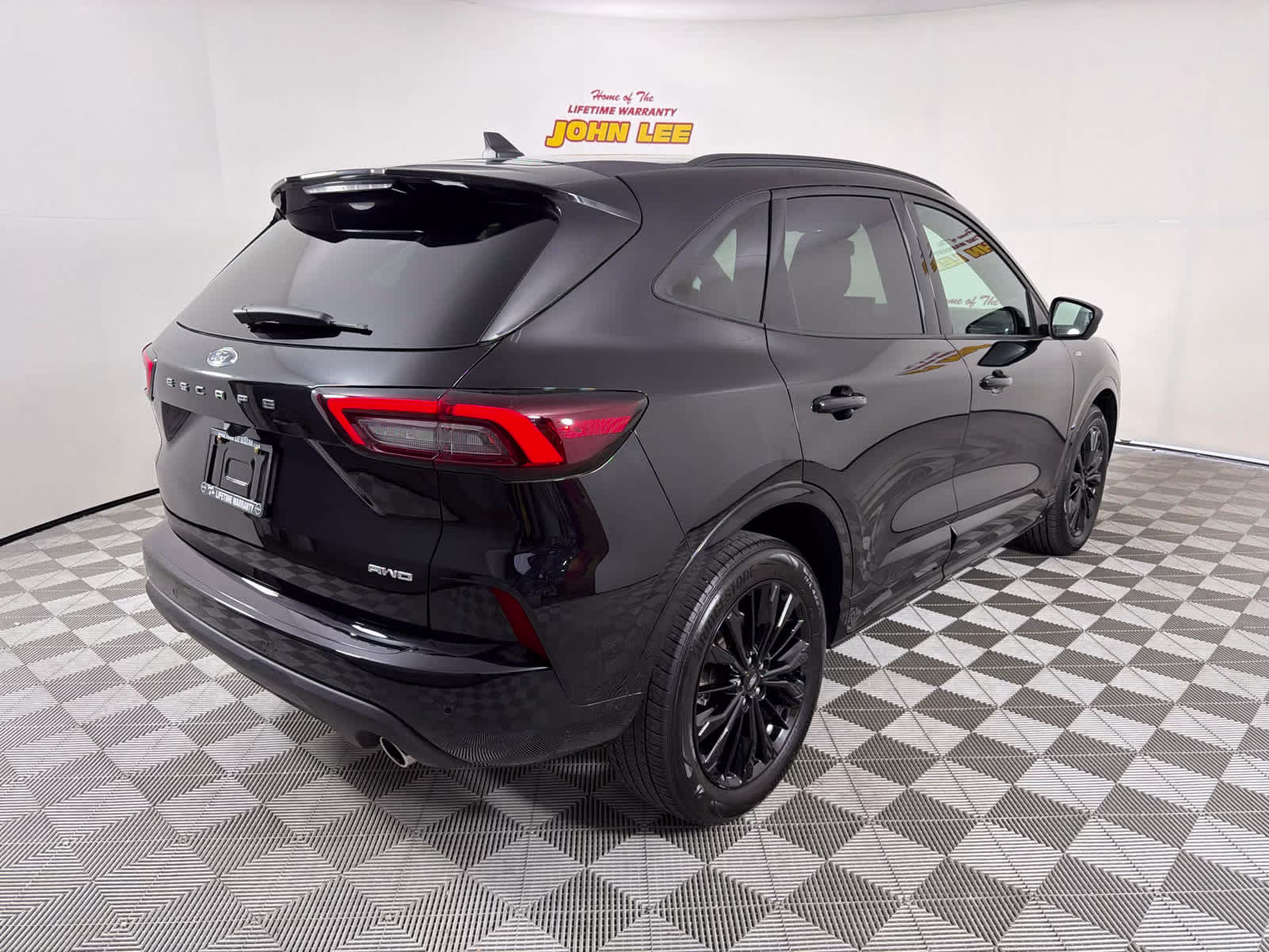 2023 Agate Black Metallic Ford Escape ST-Line Elite AWD SUV