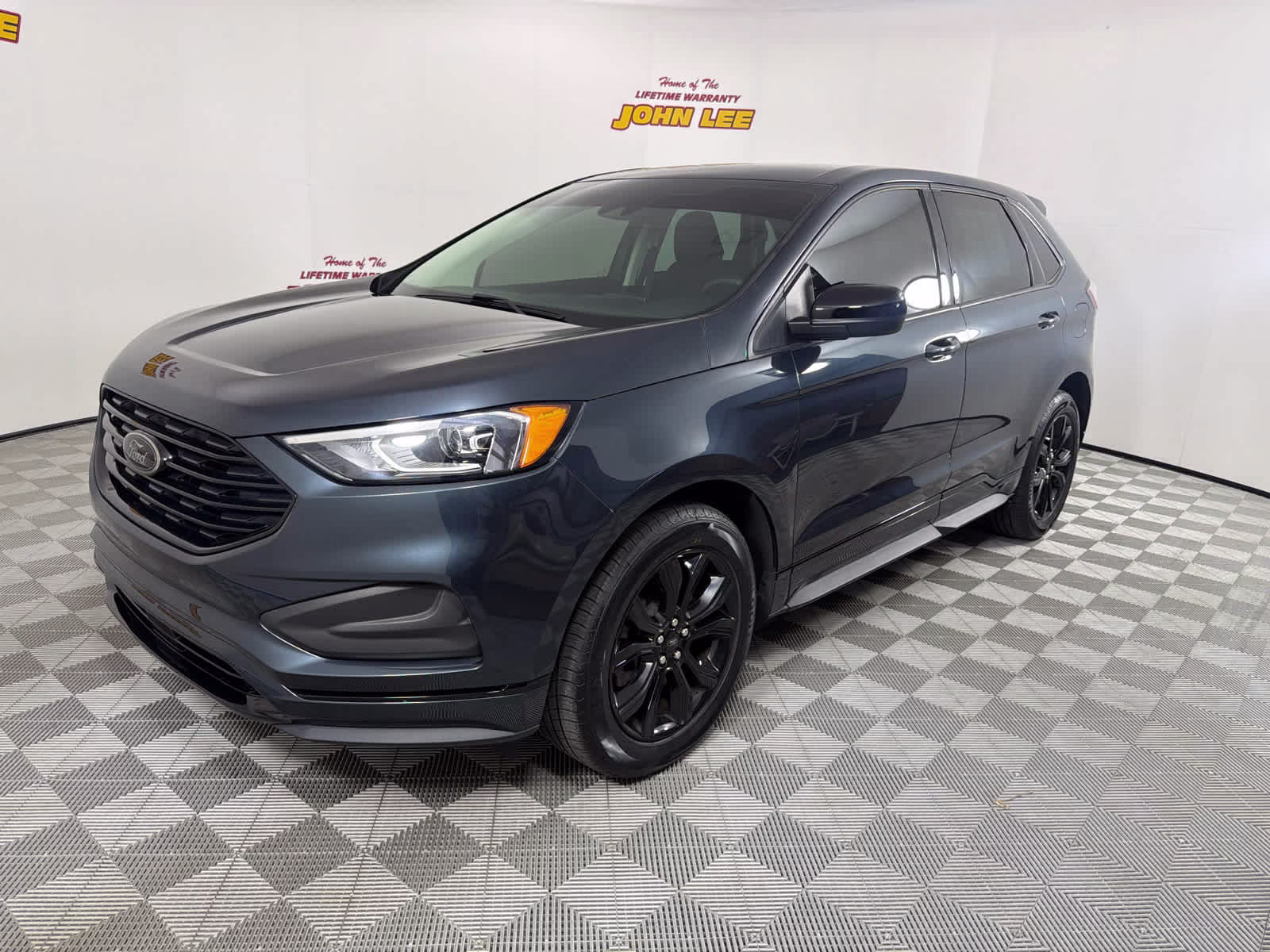 2022 Ford Edge SE AWD's photo