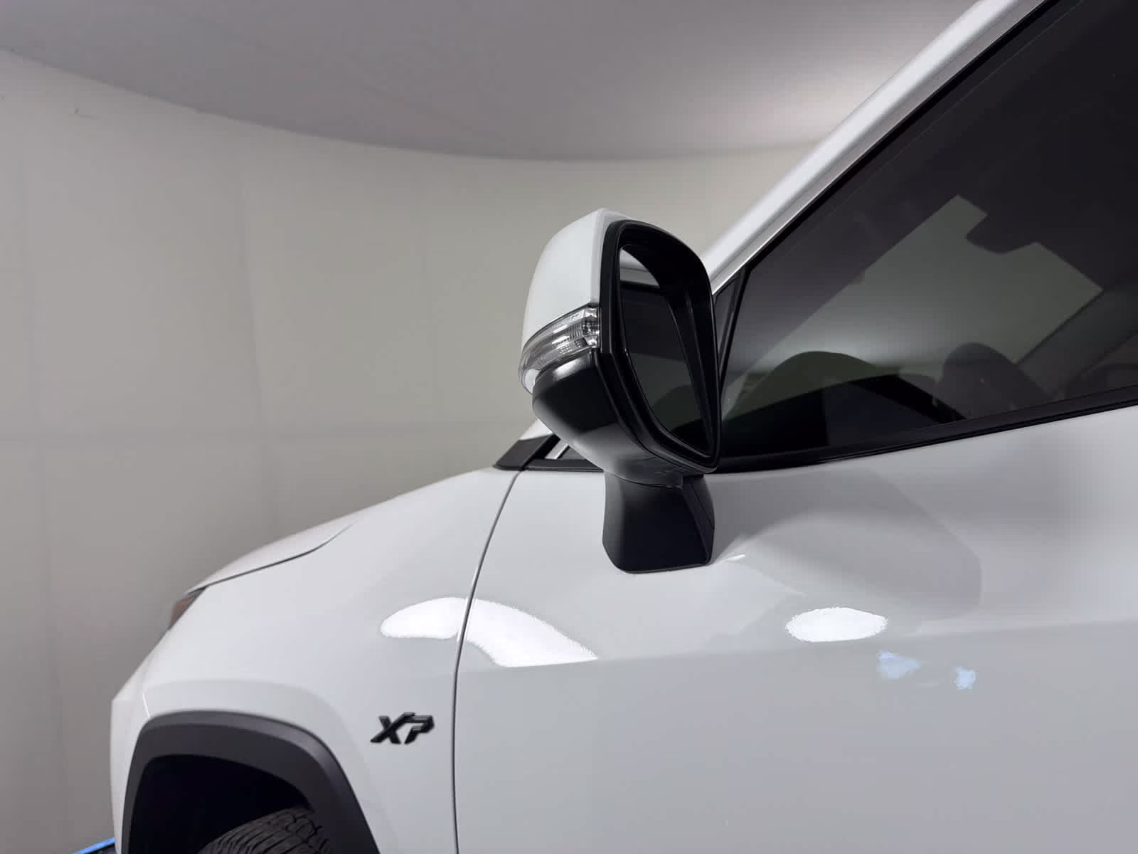 2024 Ice Cap Toyota RAV4 XLE FWD SUV