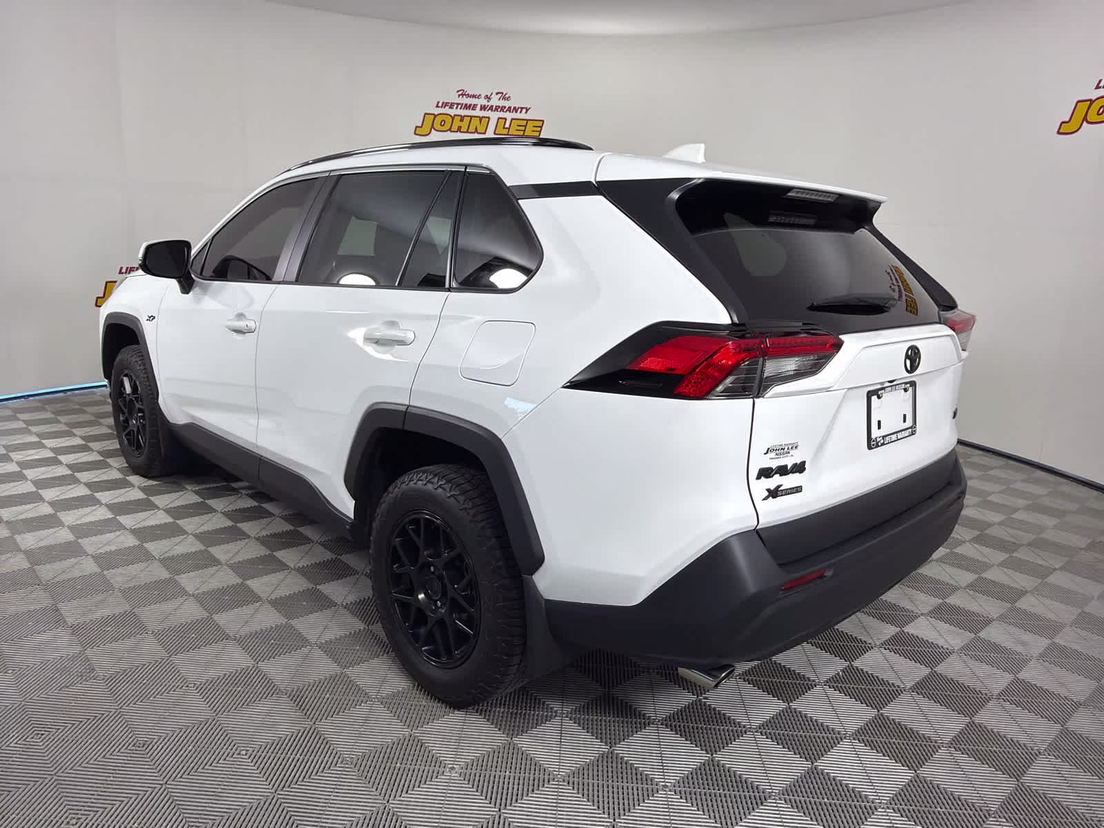 2024 Ice Cap Toyota RAV4 XLE FWD SUV
