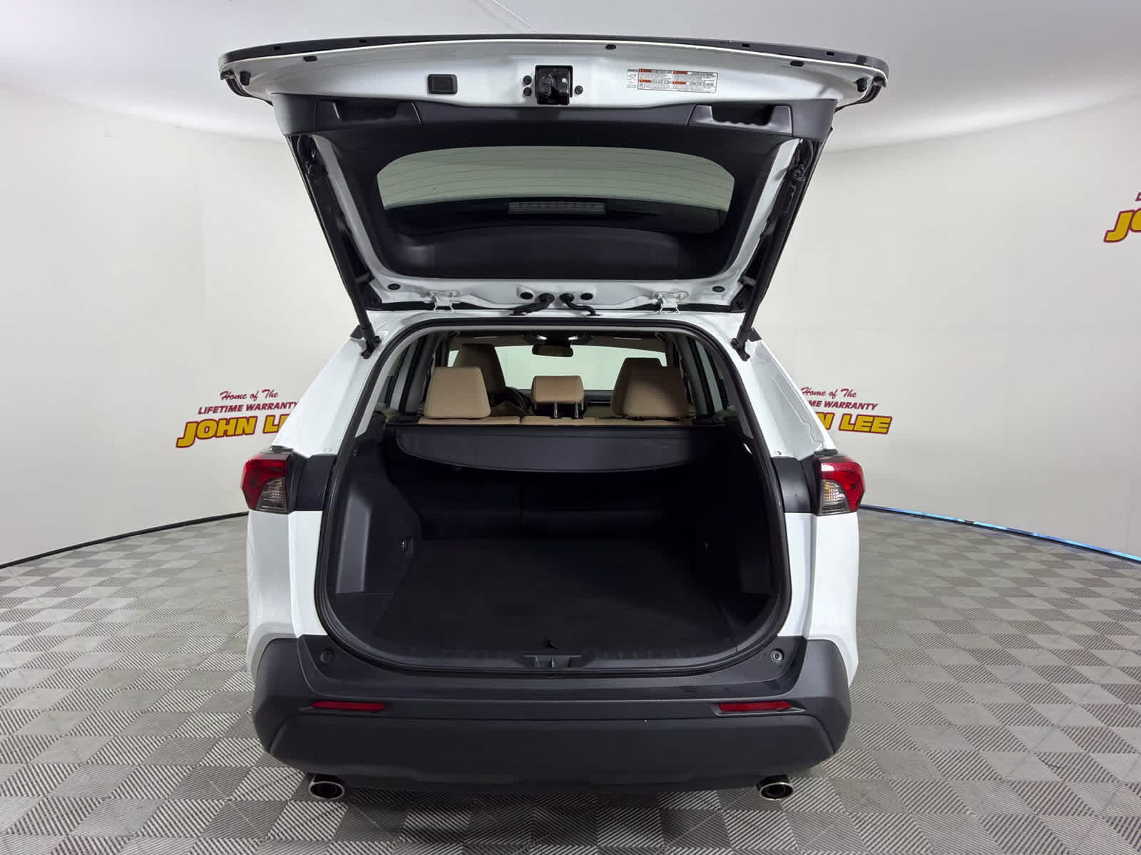 2024 Ice Cap Toyota RAV4 XLE FWD SUV
