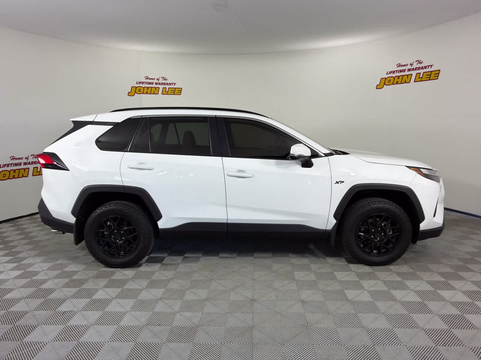 2024 Ice Cap Toyota RAV4 XLE FWD SUV