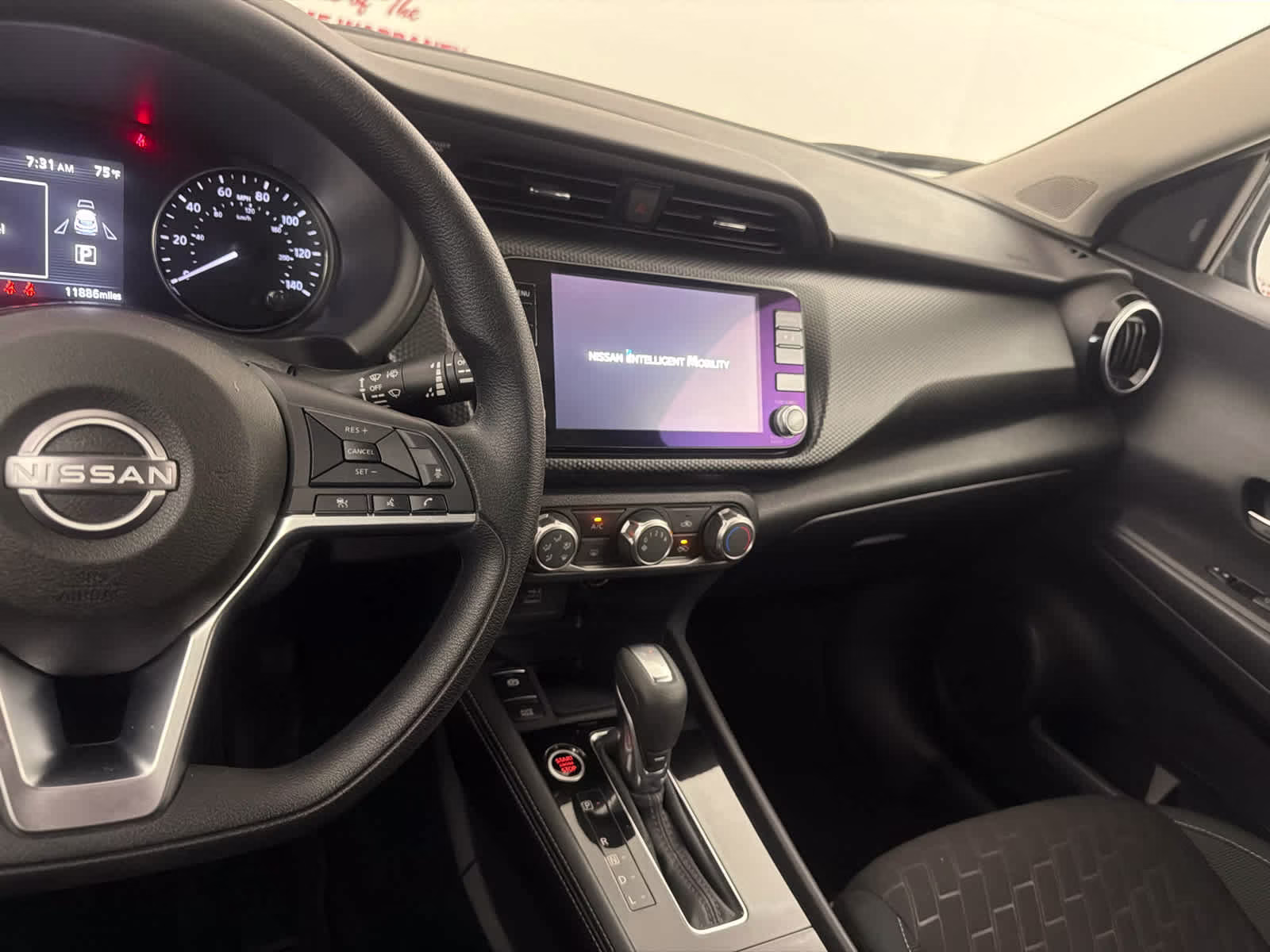2024 Boulder Gray Pearl Nissan Kicks SV FWD SUV
