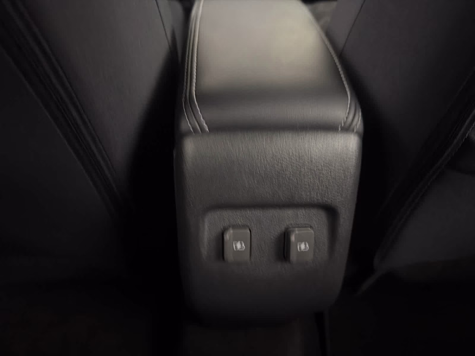 2024 Boulder Gray Pearl Nissan Kicks SV FWD SUV