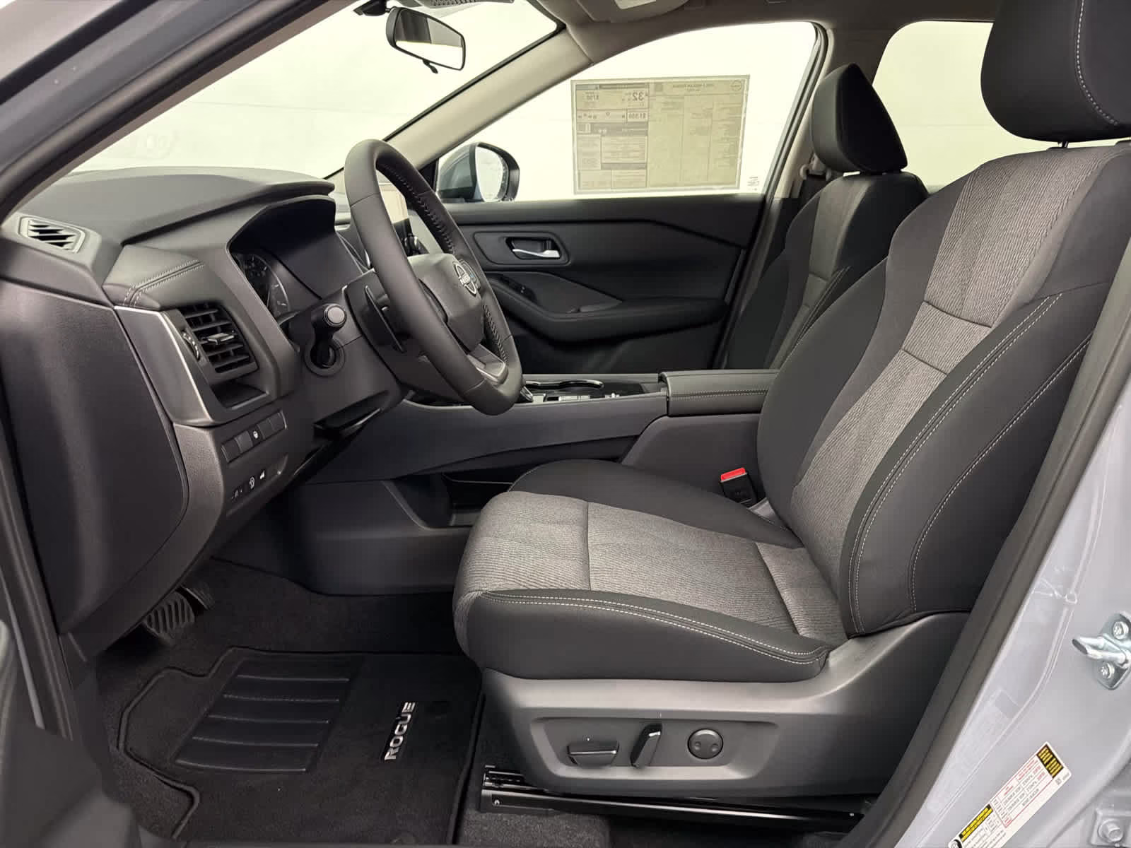 2026 Boulder Gray Pearl Nissan Rogue SV FWD SUV
