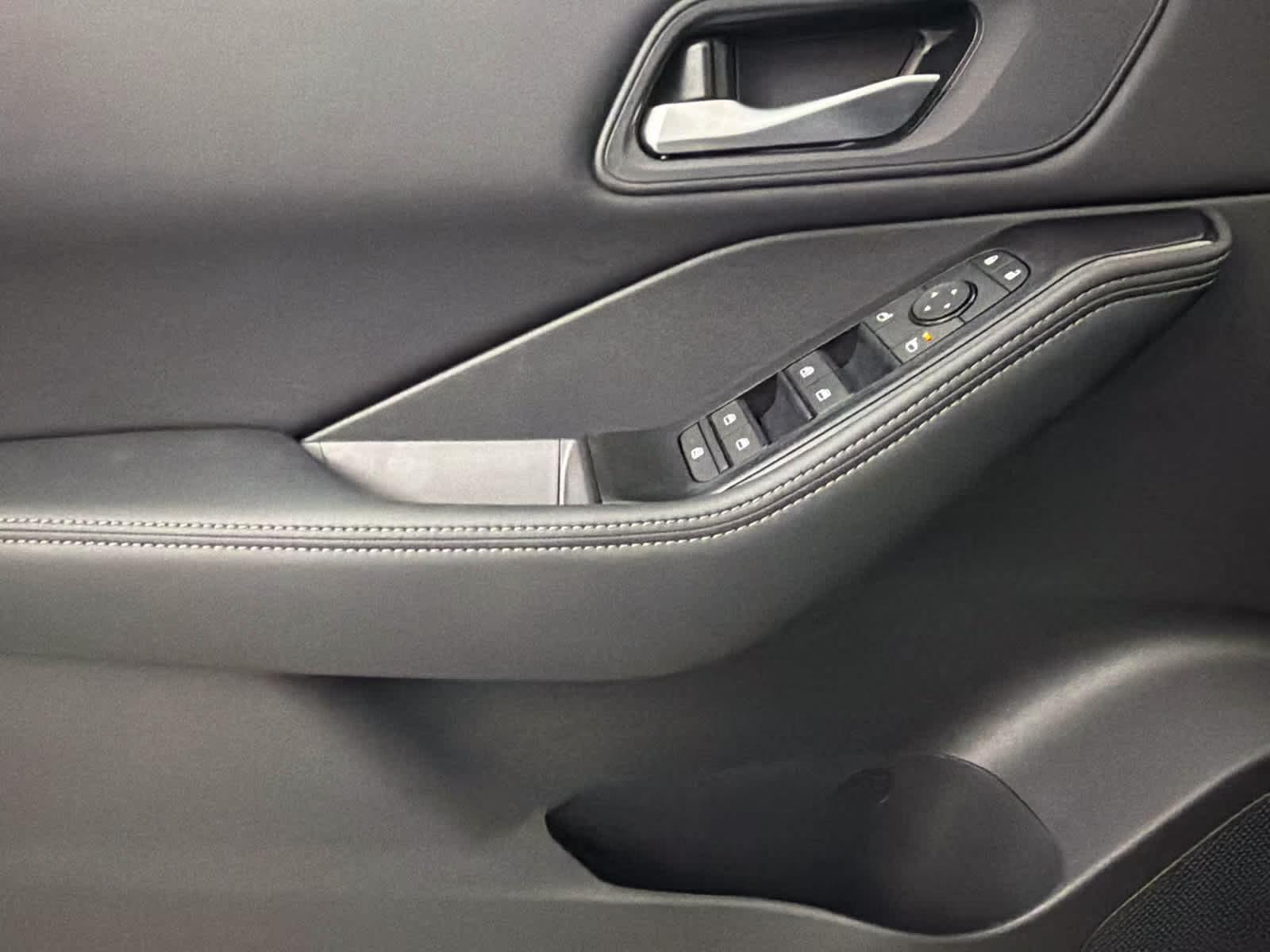2026 Boulder Gray Pearl Nissan Rogue SV FWD SUV