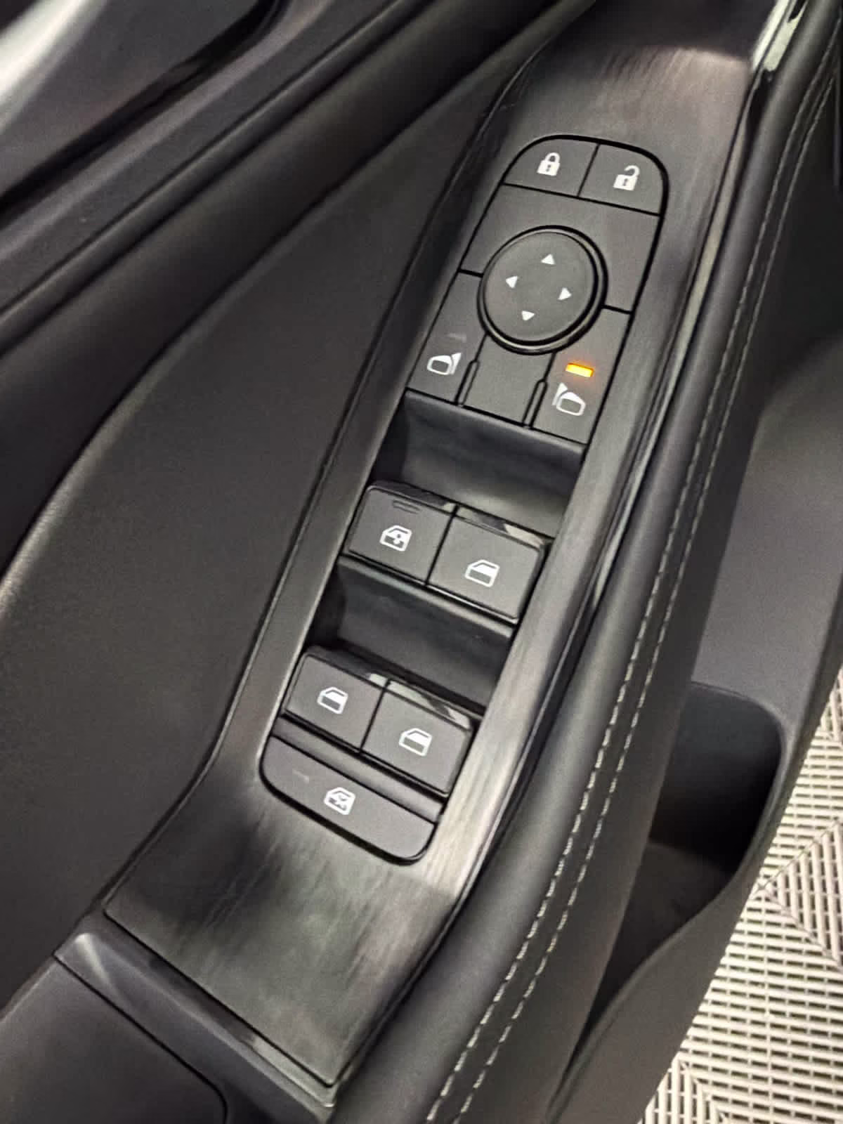 2026 Boulder Gray Pearl Nissan Rogue SV FWD SUV