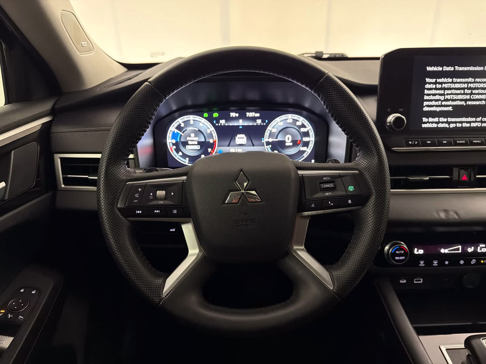 2024 Cosmic Blue Metallic Mitsubishi Outlander SE FWD SUV