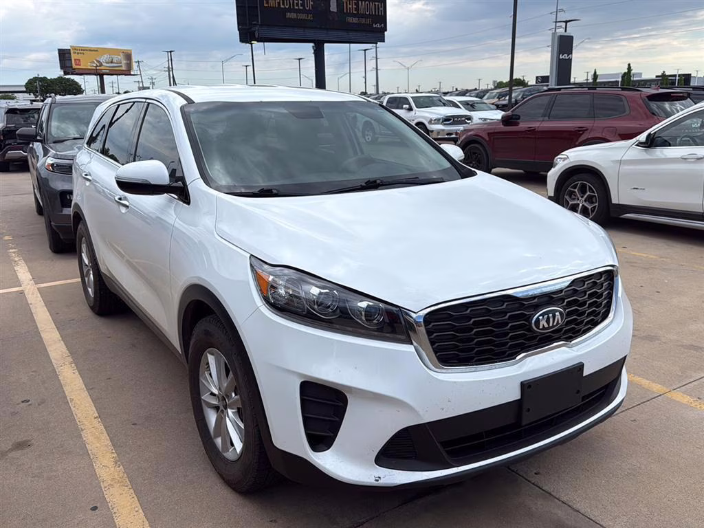 2020 Snow White Pearl Kia Sorento L FWD SUV