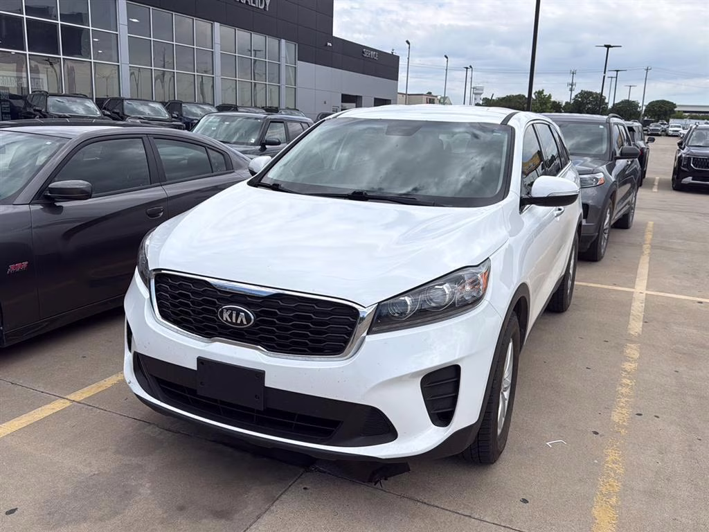 2020 Snow White Pearl Kia Sorento L FWD SUV