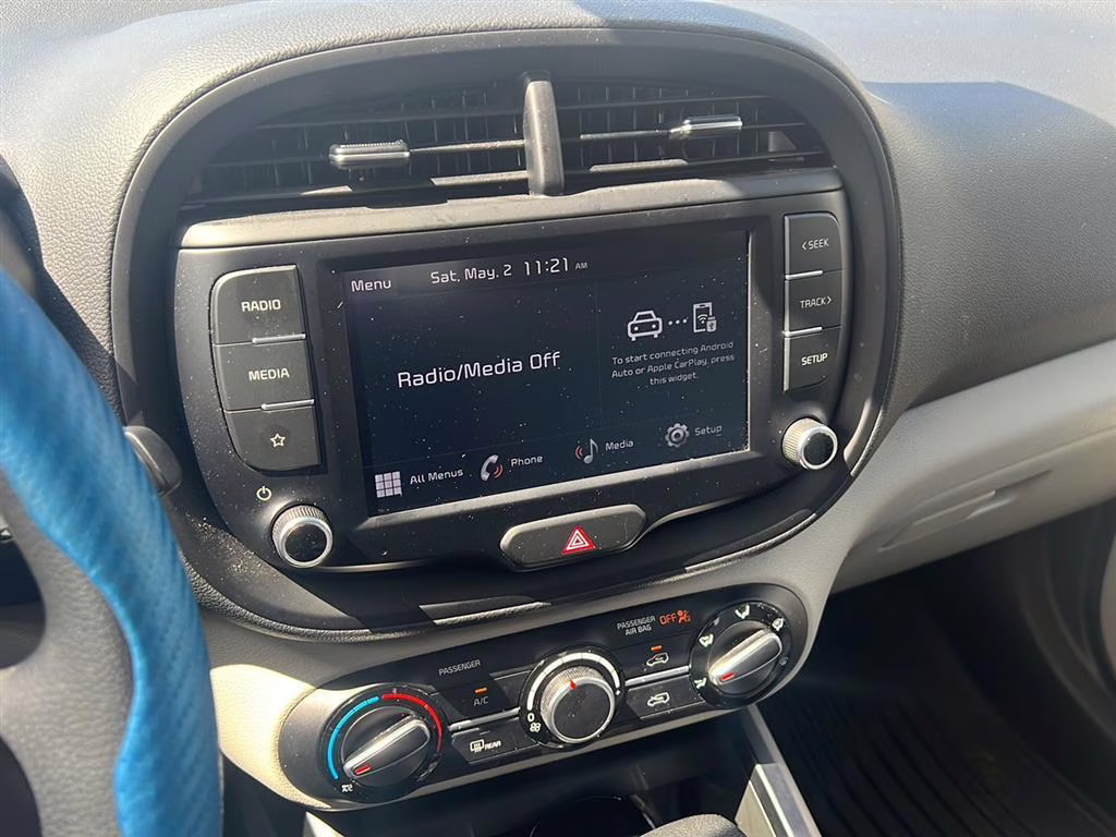 2023 Gravity Gray Kia Soul LX FWD Hatchback
