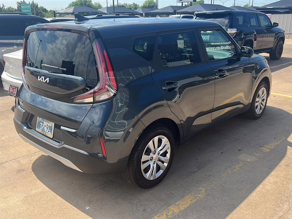 2023 Gravity Gray Kia Soul LX FWD Hatchback