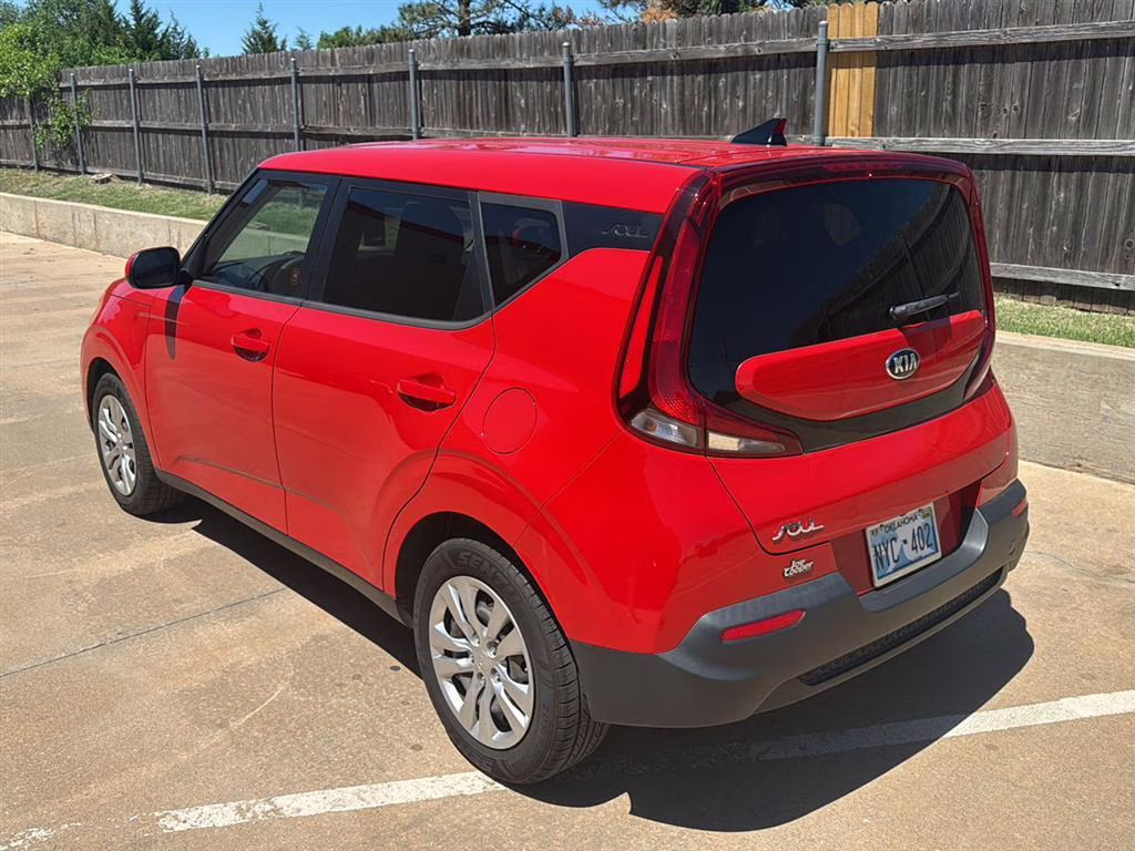 2021 Inferno Red Kia Soul LX FWD Hatchback