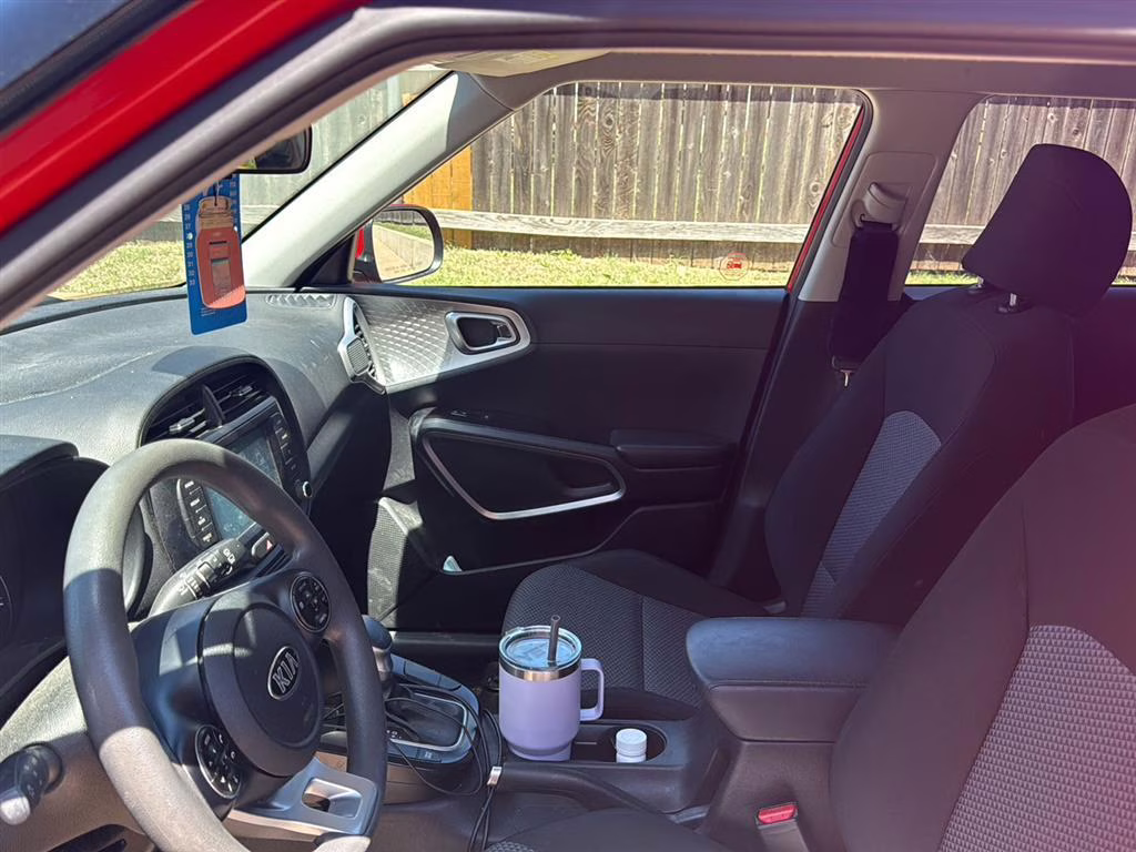 2021 Inferno Red Kia Soul LX FWD Hatchback