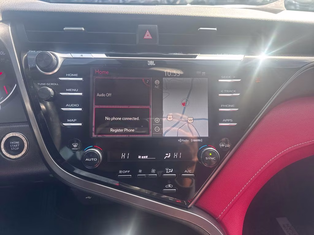 2020 Pearl Toyota Camry XSE FWD Sedan