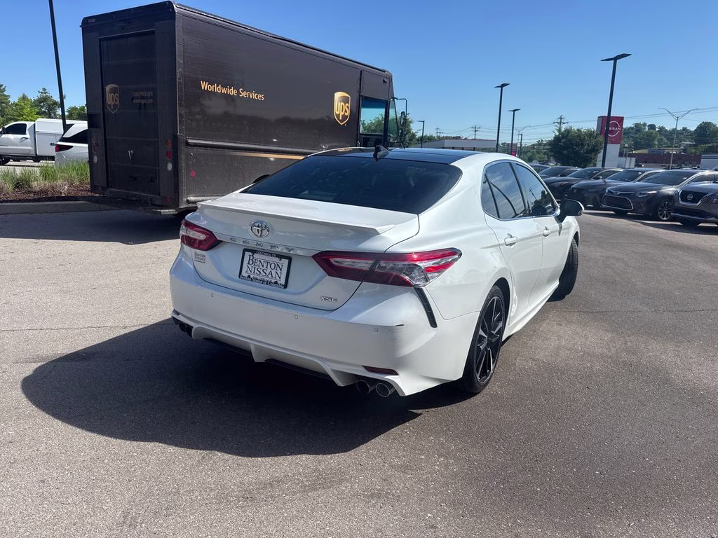 2020 Pearl Toyota Camry XSE FWD Sedan