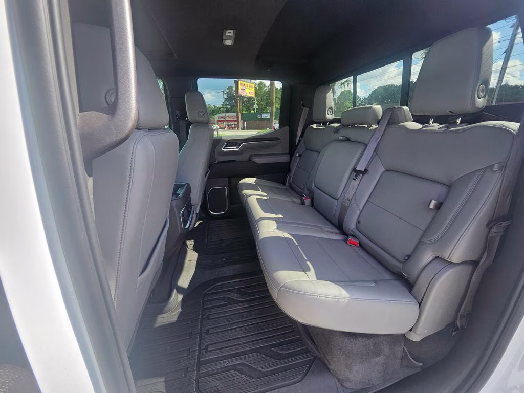 2022 White Frost Tricoat GMC Sierra 1500 SLT 4X4 Truck