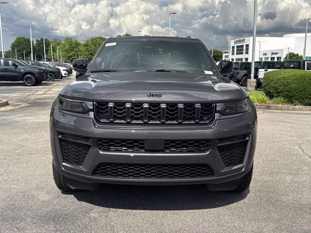 2026 Baltic Gray Metallic Clearcoat Jeep Grand Cherokee Laredo Altitude RWD SUV