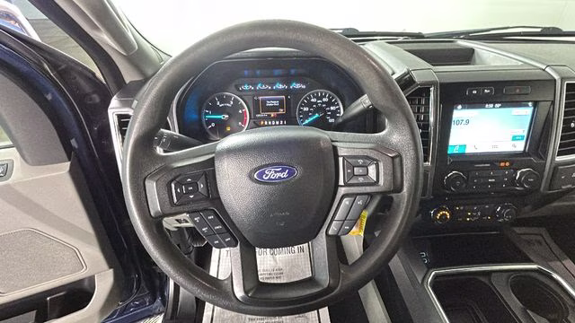 2017 Blue Ford Super Duty F-250 SRW XLT 4X4 Truck
