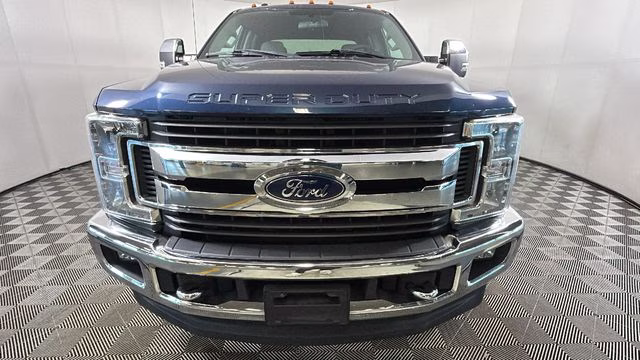2017 Blue Ford Super Duty F-250 SRW XLT 4X4 Truck