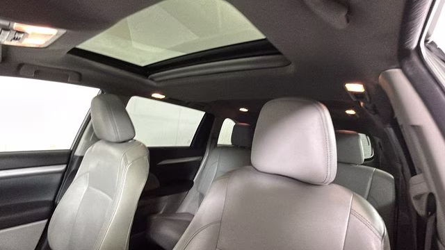 2015 Alumina Jade Metallic Toyota Highlander XLE V6 AWD SUV