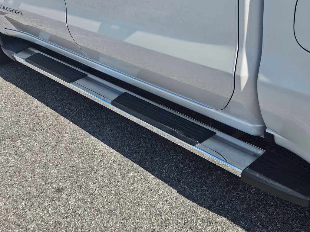 2022 White Frost Tricoat GMC Sierra 1500 SLT 4X4 Truck