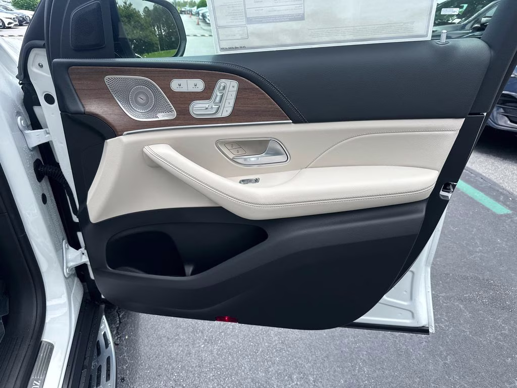 2026 Moonlight Mercedes-Benz GLS GLS 450 AWD SUV