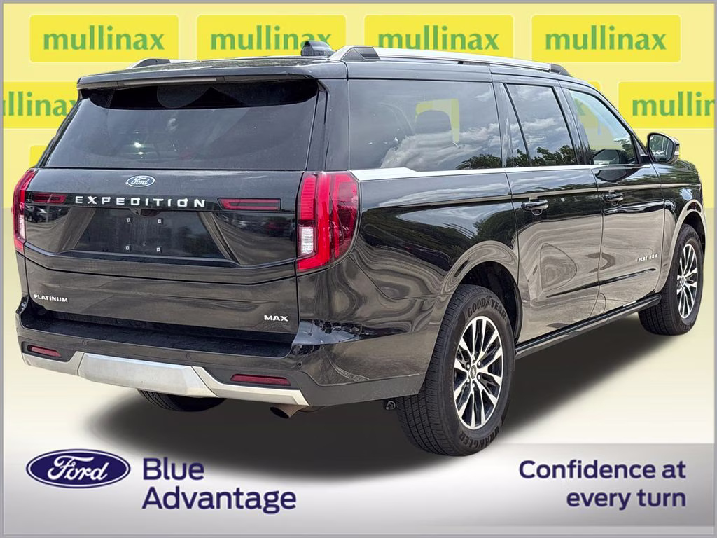 2025 Black Metallic Ford Expedition Max Platinum 4X4 SUV