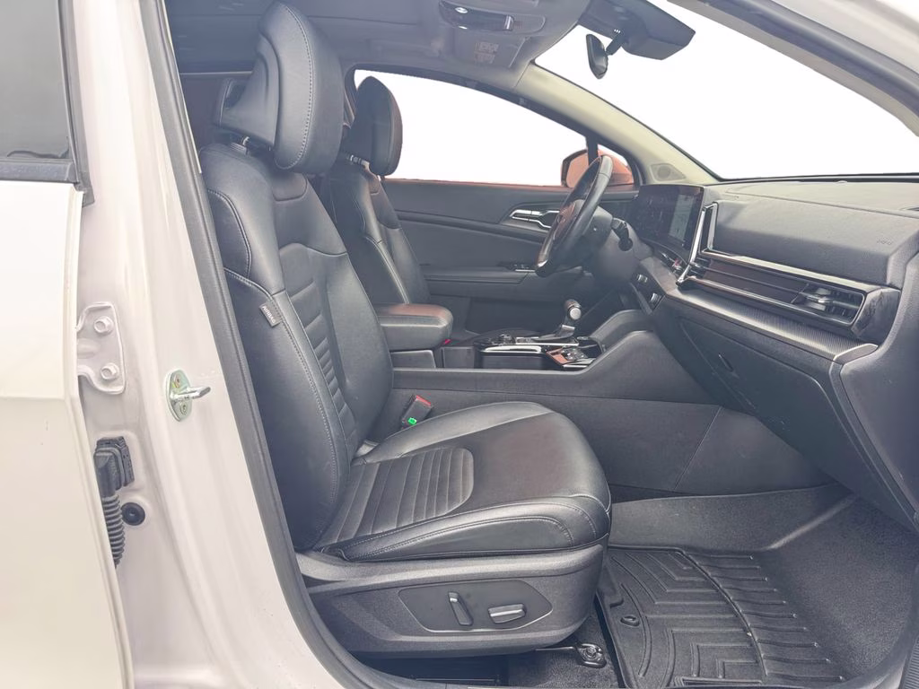 2023 Glacial White Pearl Kia Sportage SX-Prestige FWD SUV