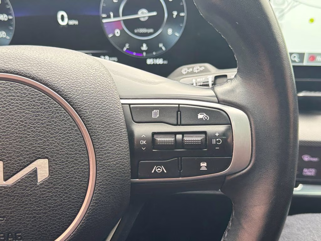 2023 Glacial White Pearl Kia Sportage SX-Prestige FWD SUV