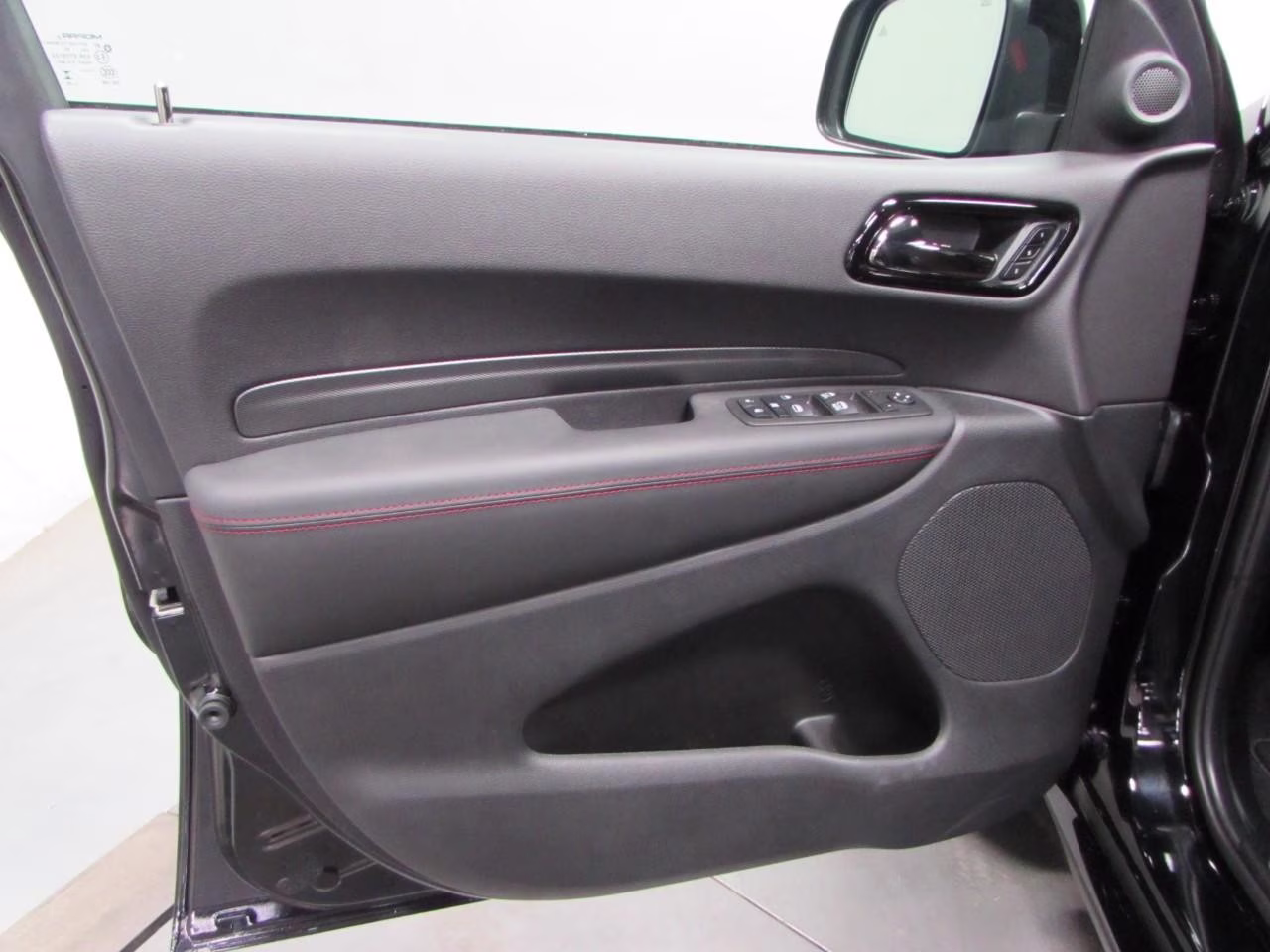 2026 DB Black Clearcoat Dodge Durango GT Plus HEMI V8 AWD SUV