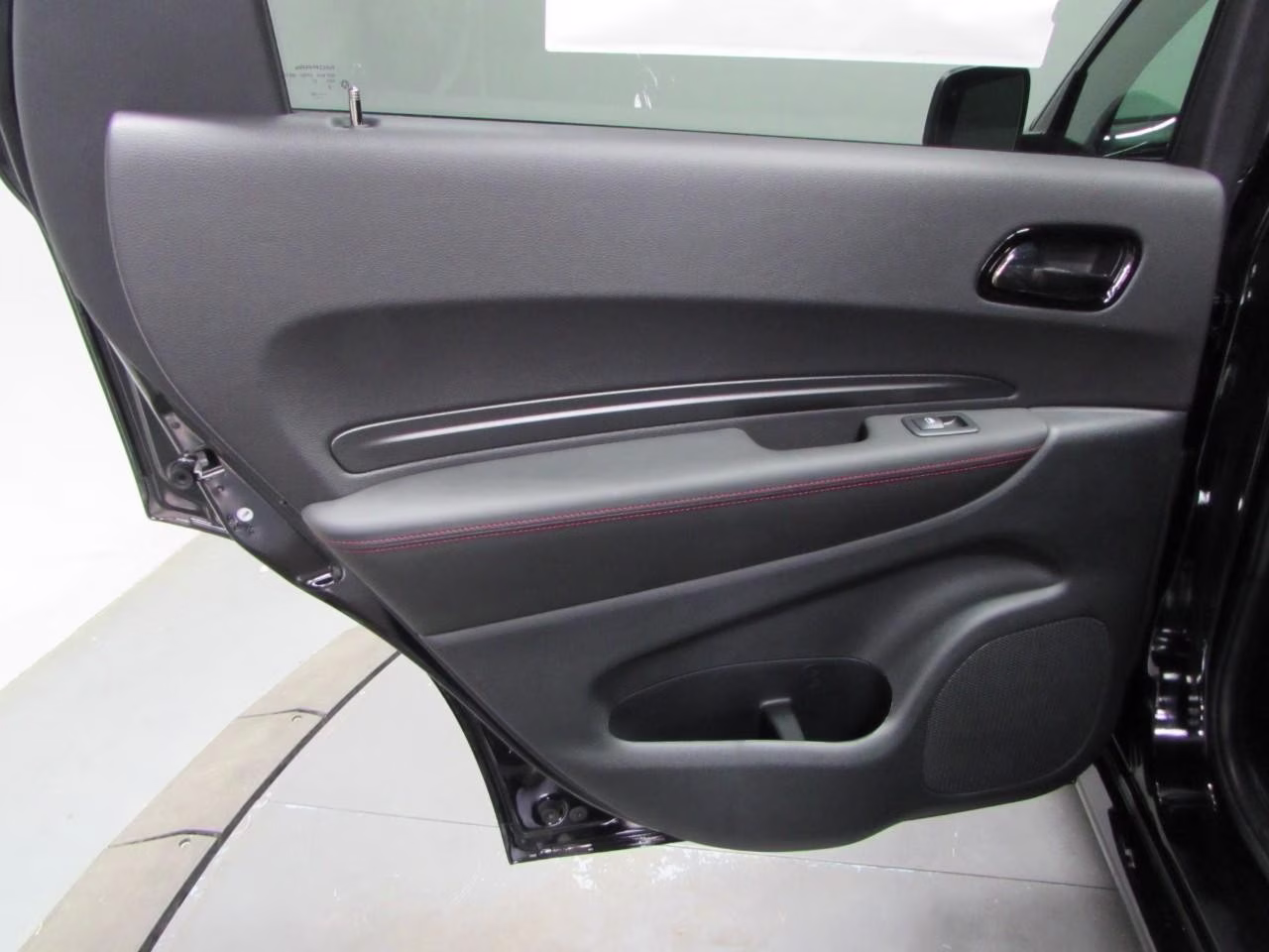 2026 DB Black Clearcoat Dodge Durango GT Plus HEMI V8 AWD SUV