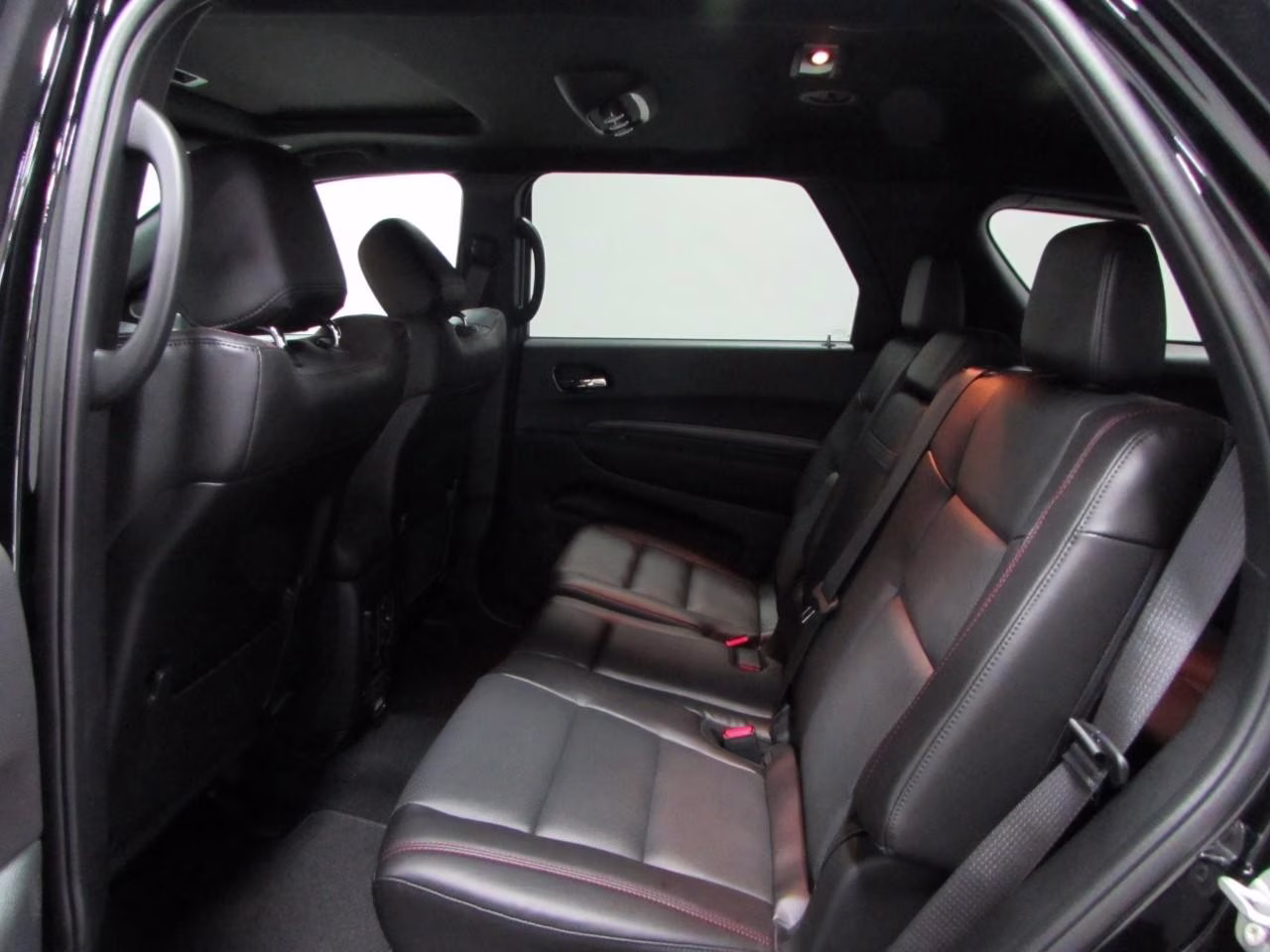 2026 DB Black Clearcoat Dodge Durango GT Plus HEMI V8 AWD SUV