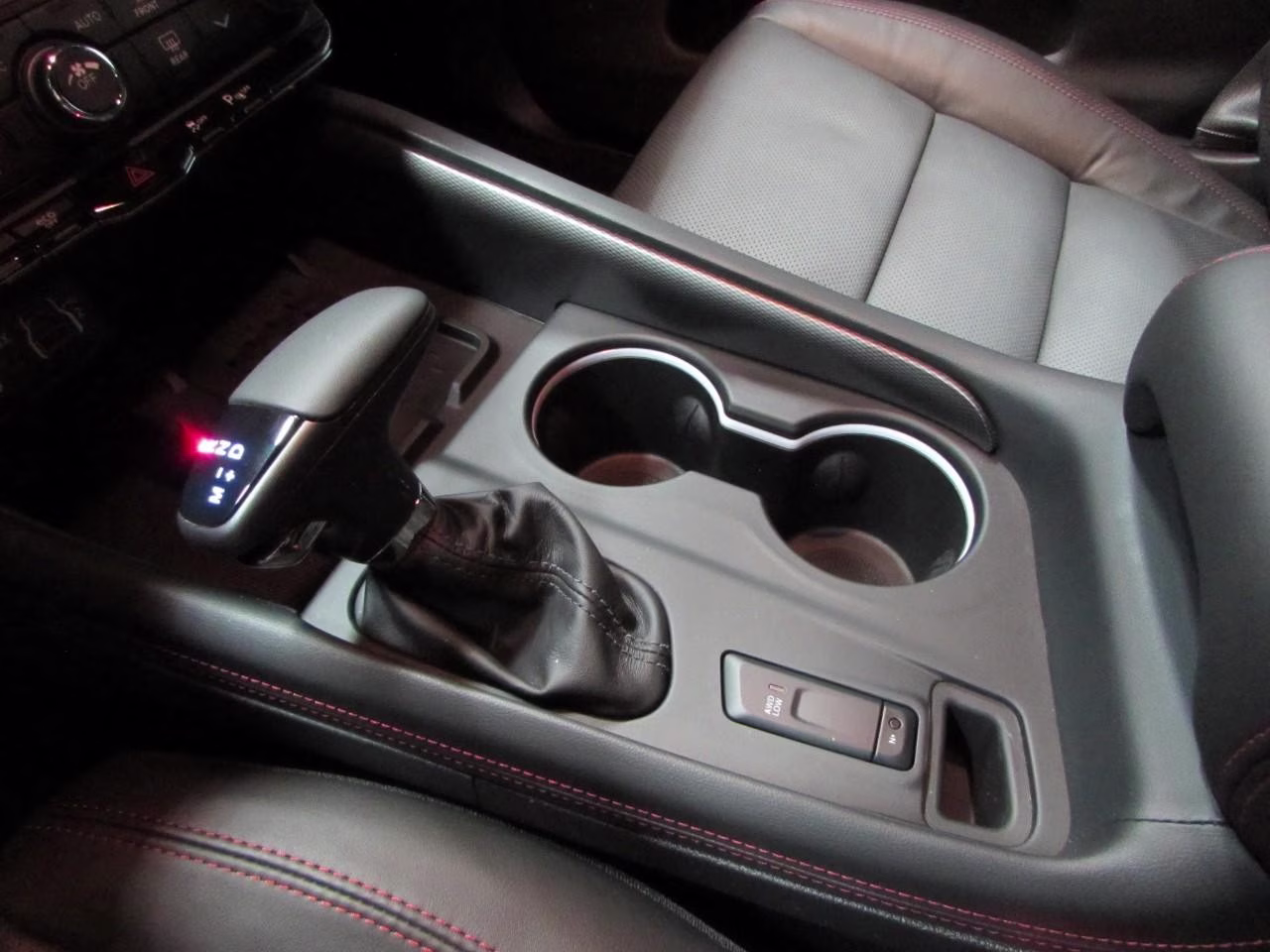 2026 DB Black Clearcoat Dodge Durango GT Plus HEMI V8 AWD SUV