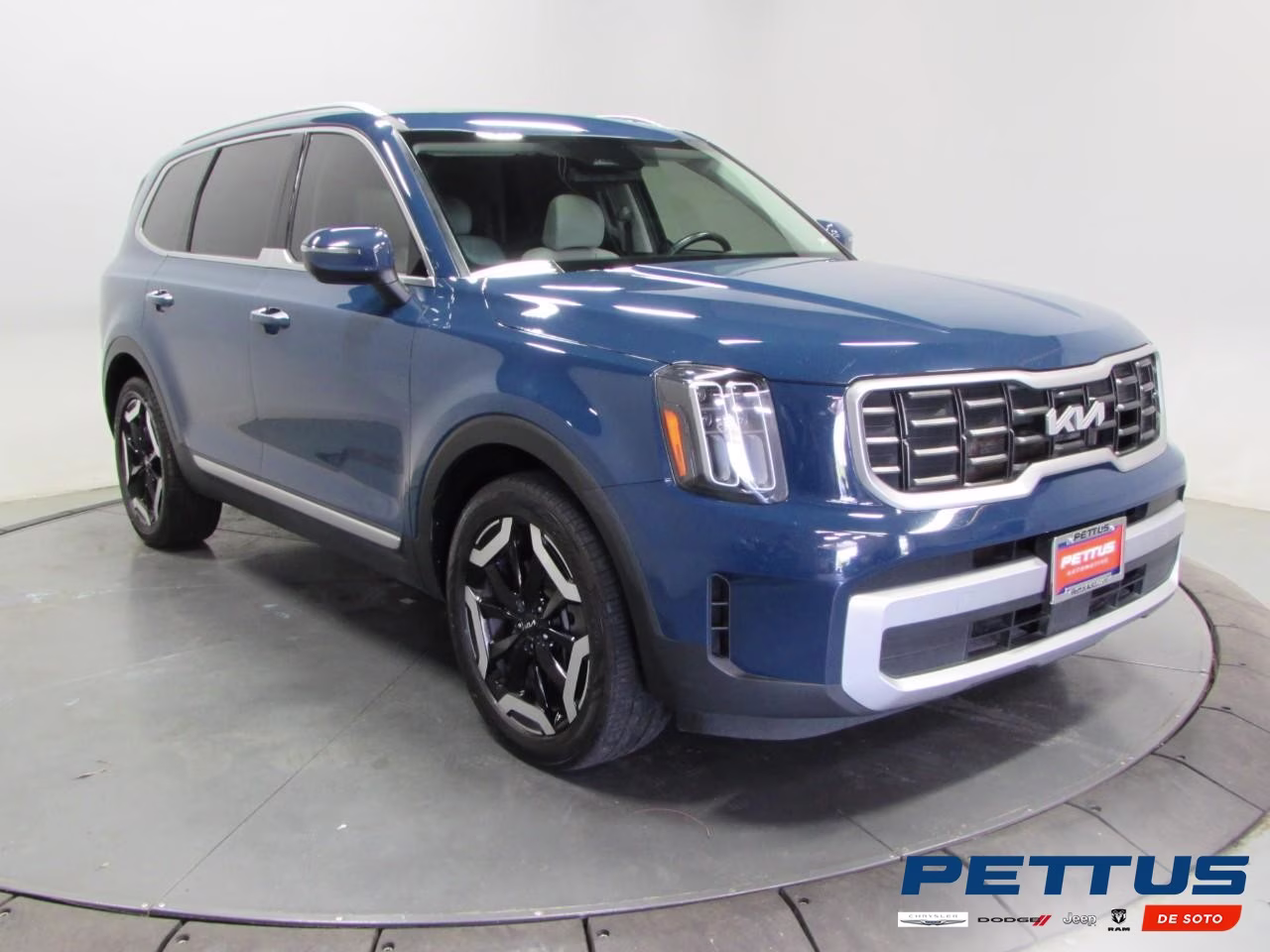 2024 Midnight Lake Blue Kia Telluride S FWD SUV