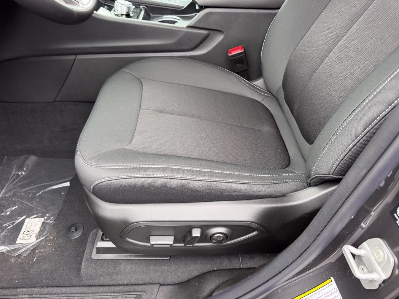 2026 Baltic Gray Metallic Clearcoat Jeep Grand Cherokee Laredo 4X4 SUV