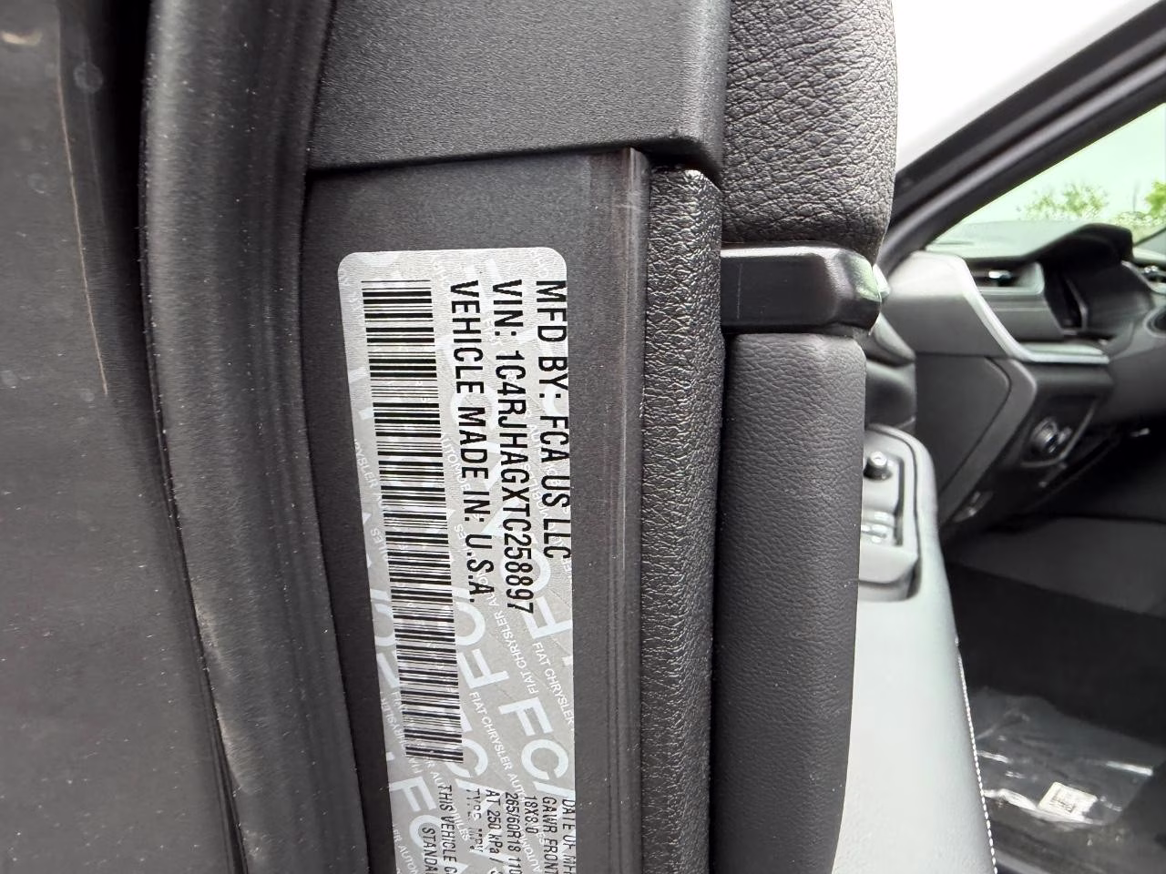 2026 Baltic Gray Metallic Clearcoat Jeep Grand Cherokee Laredo 4X4 SUV
