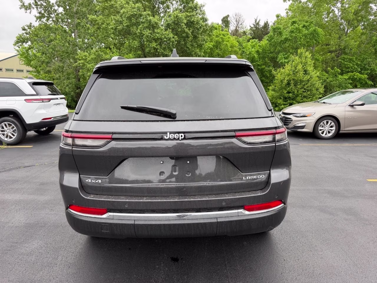 2026 Baltic Gray Metallic Clearcoat Jeep Grand Cherokee Laredo 4X4 SUV