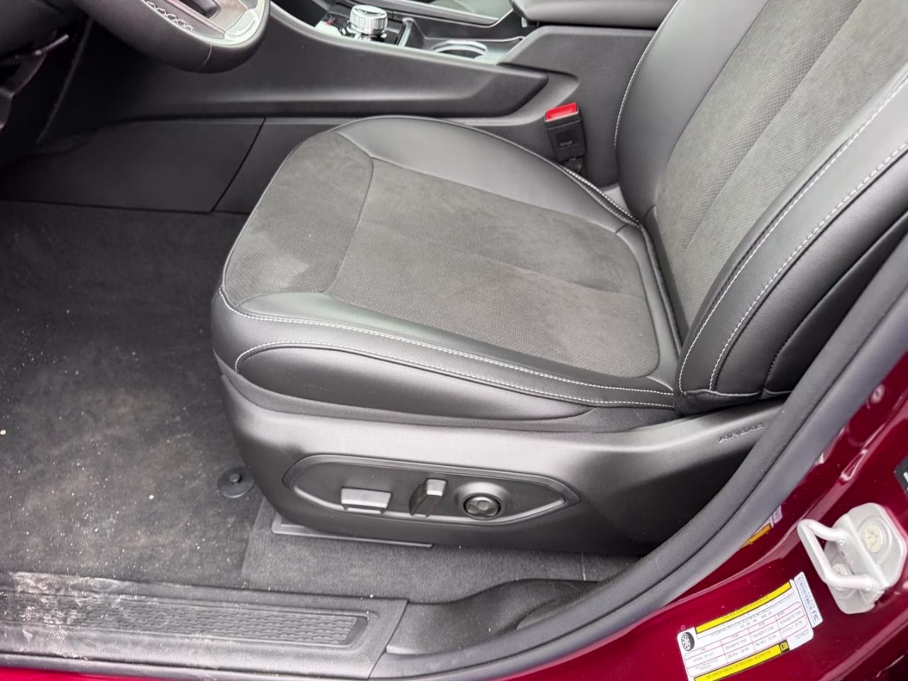 2026 Velvet Red Pearlcoat Jeep Grand Cherokee Laredo Altitude 4X4 SUV