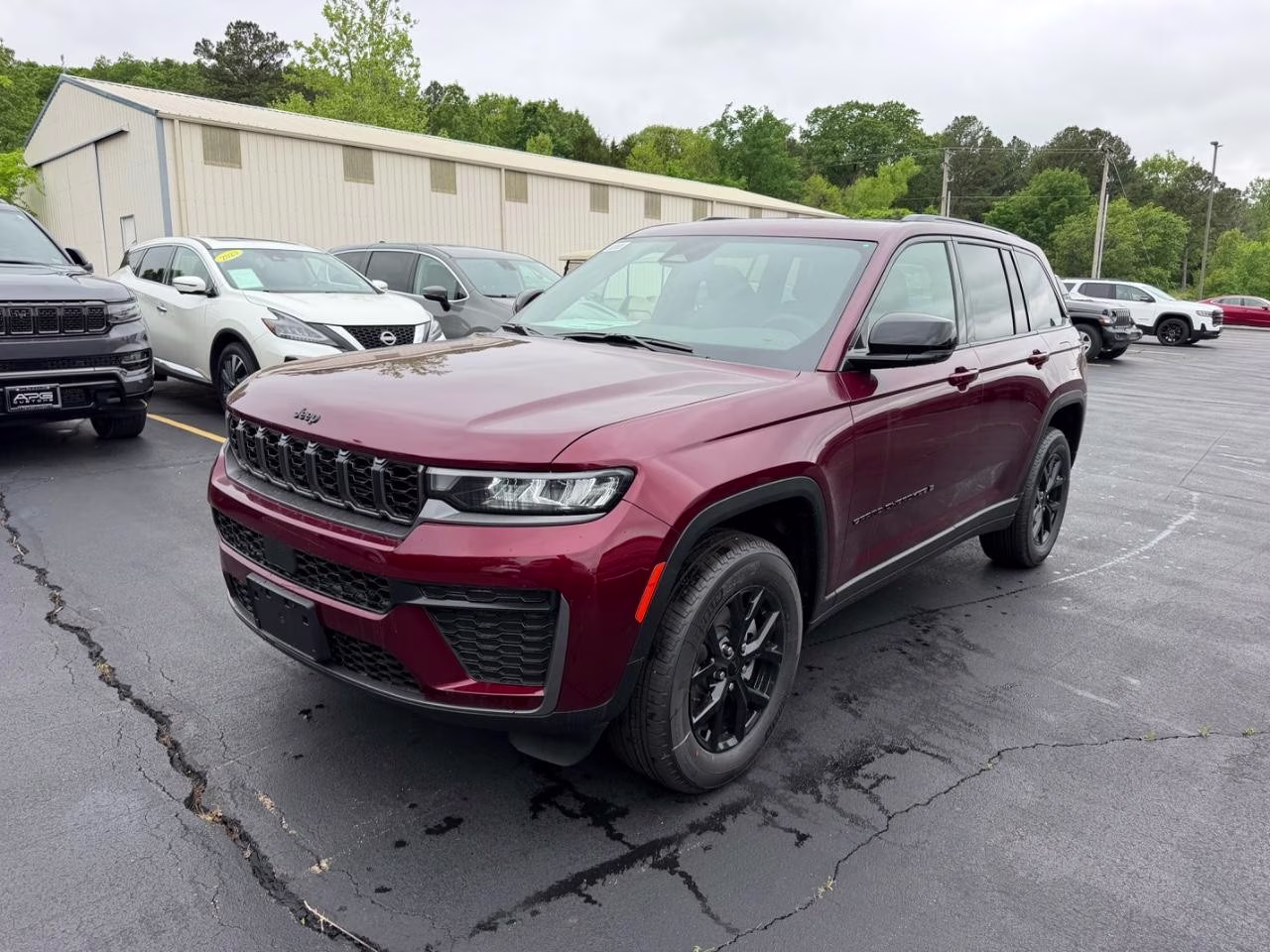 2026 Velvet Red Pearlcoat Jeep Grand Cherokee Laredo Altitude 4X4 SUV
