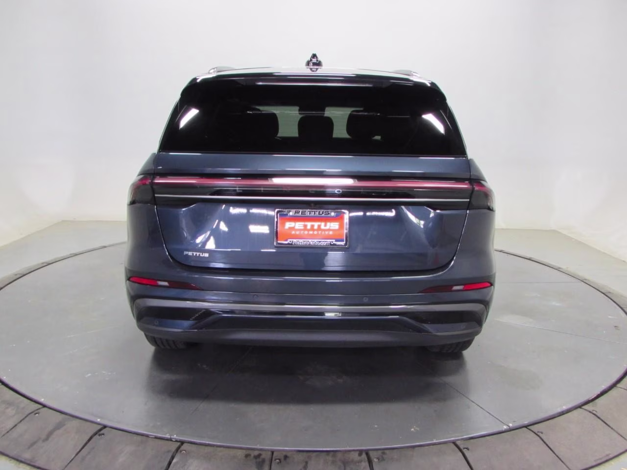2024 Blue Panther Metallic Clearcoat Lincoln Nautilus Reserve AWD SUV