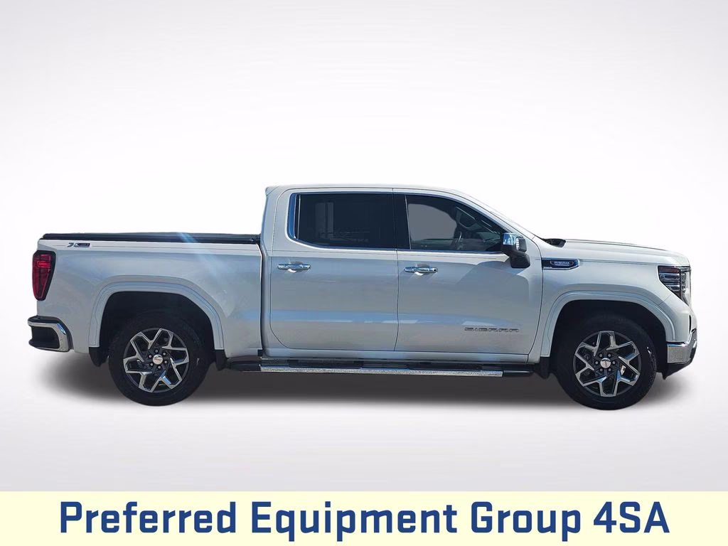 2022 White Frost Tricoat GMC Sierra 1500 SLT 4X4 Truck