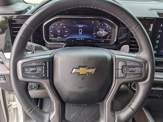2025 Iridescent Pearl Tricoat Chevrolet Silverado 1500 High Country 4X4 Truck