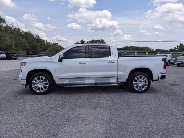 2025 Iridescent Pearl Tricoat Chevrolet Silverado 1500 High Country 4X4 Truck