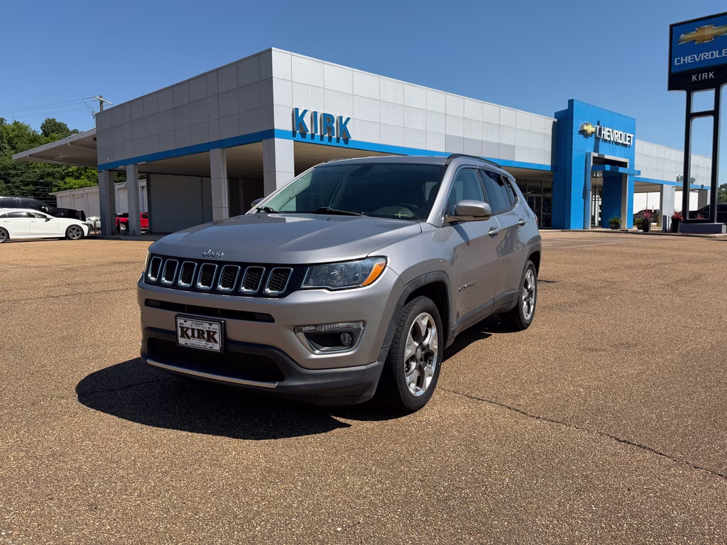 2019 Billet Silver Metallic Clearcoat Jeep Compass Limited FWD SUV