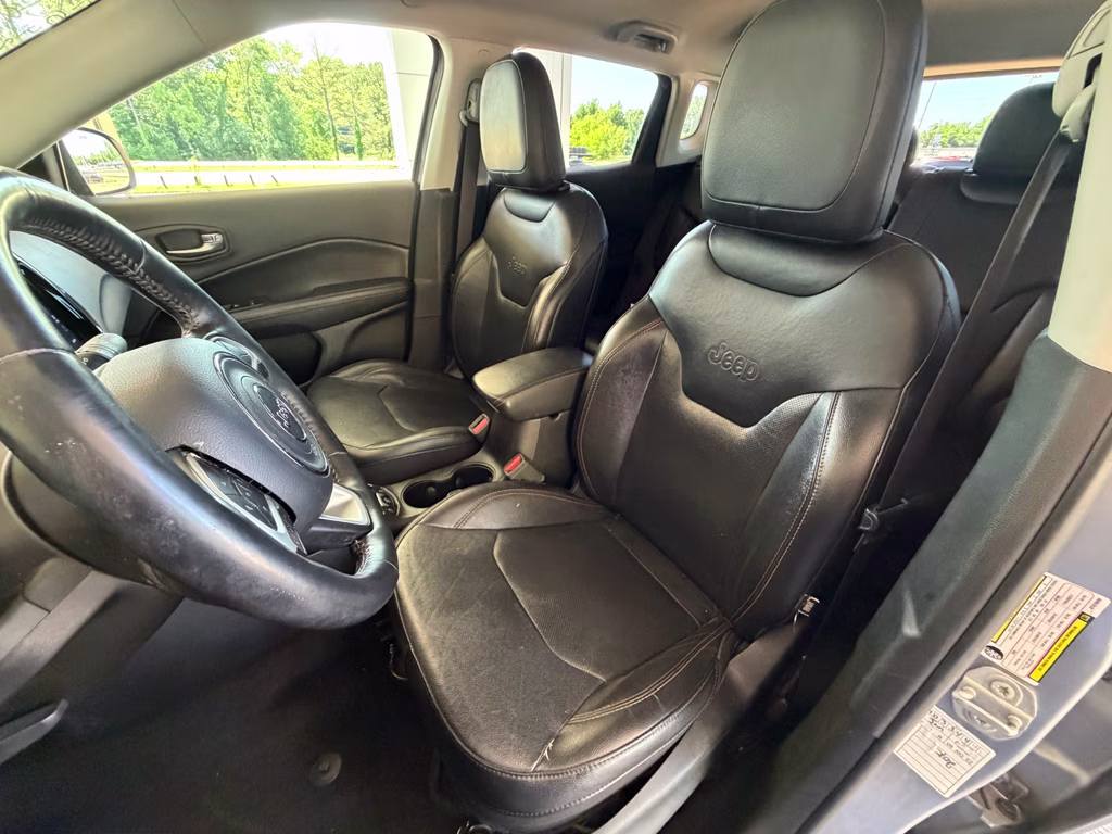 2019 Billet Silver Metallic Clearcoat Jeep Compass Limited FWD SUV
